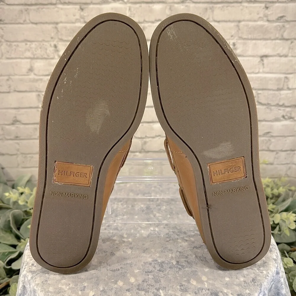 TOMMY HILFIGER “Bowman” Tan Leather Classic 2-Eye Boat Shoes Mens 7M🤎VGUC - Picture 8 of 12